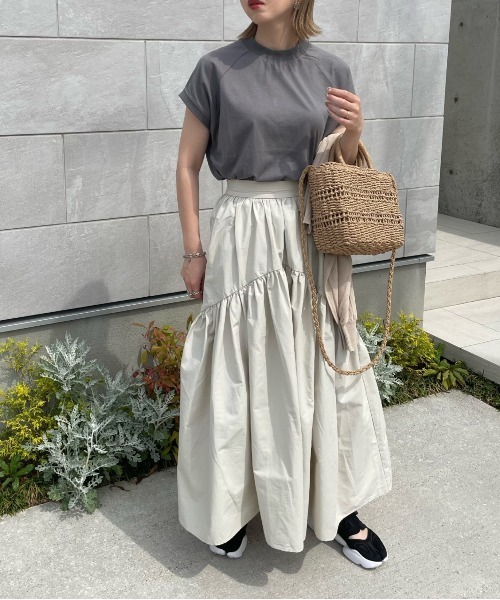 y/m by misato(イムバイミサト)の「コットンモックネックTシャツ(Tシャツ/カットソー・レディース・ホワイト/ブラック/ダークグレー・FREE)」の22枚目の写真