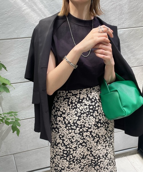 y/m by misato(イムバイミサト)の「コットンモックネックTシャツ(Tシャツ/カットソー・レディース・ホワイト/ブラック/ダークグレー・FREE)」の15枚目の写真