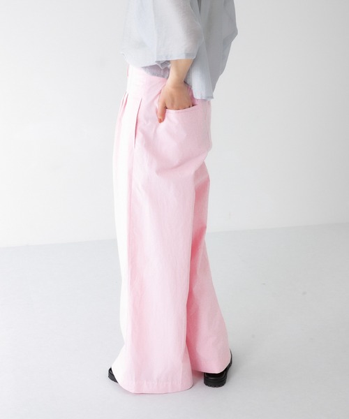 KBF（ケイビーエフ）の「ベルテッドコーティングWIDEパンツ（その他パンツ・レディース・ピンク/ネイビー/ベージュ・ONE）」の13枚目の写真