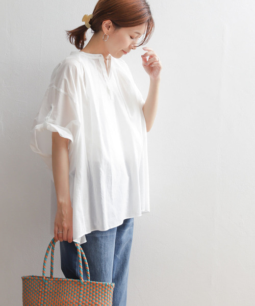 URBAN RESEARCH DOORS（アーバンリサーチドアーズ）の「コットンボイルタックワイドブラウス（シャツ/ブラウス・レディース・ネイビー/オフホワイト/オレンジ/グリーン・MEDIUM）」の10枚目の写真