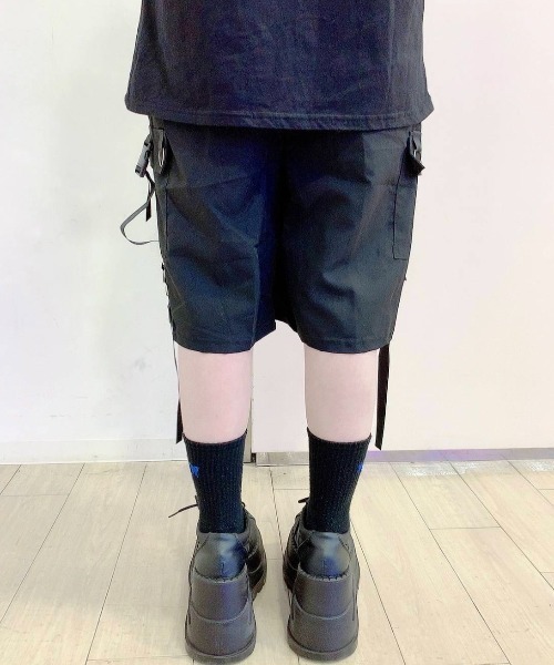 A'GEM/9 × .kom『NOVESSEL/ノベセル』チェーン付きショートカーゴパンツ（カーゴパンツ）｜NOVESSEL（ノベセル）