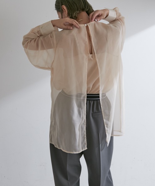 Omekashi（オメカシ）の「シアーレイヤードプルオーバー（シャツ/ブラウス・レディース・アイボリー/モカ/ブラック・FREE）」の2枚目の写真