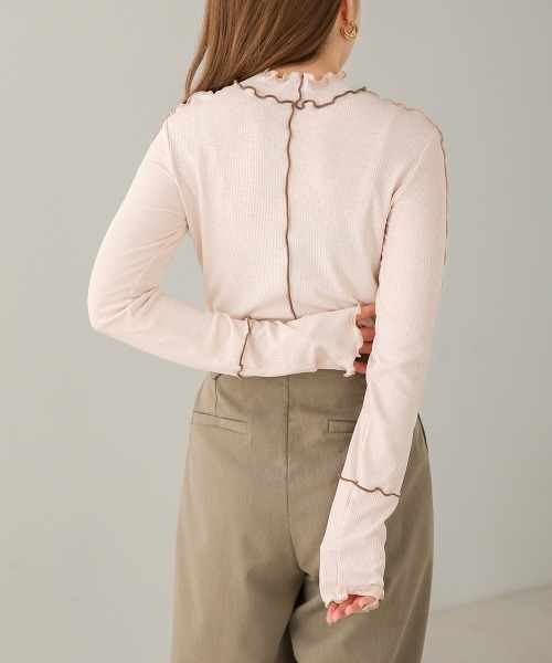 Bab（バブ）の「2WAY配色メロウハイネックトップス（Tシャツ/カットソー・レディース・ライトグレー/アイボリー/ブラック/ブラウン/イエロー/キャメル・FREE）」の13枚目の写真