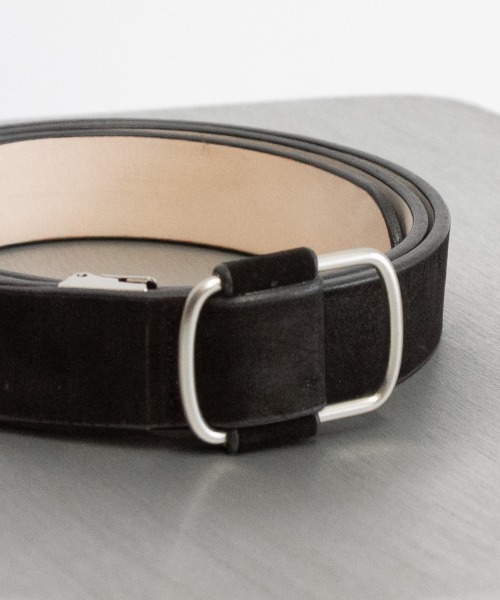 soe（ソーイ）の「soe Nubuck Leather Belt（ベルト・メンズ・ブラック・5）」の5枚目の写真