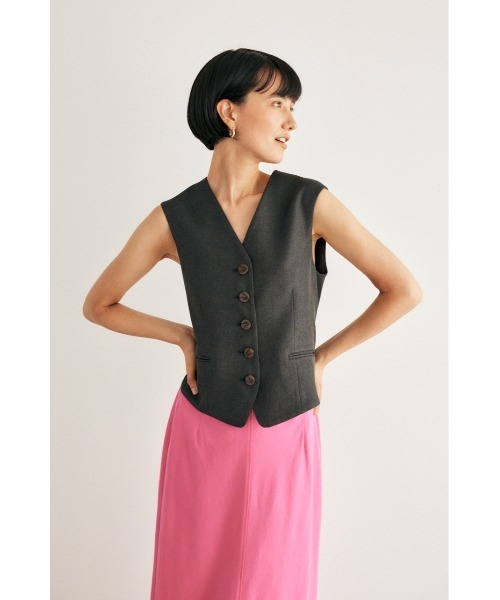 M_(エムアンダーバー)の「【M_】BACK SLIT ベスト(ベスト・レディース・グレー/ブラック・FREE)」の4枚目の写真