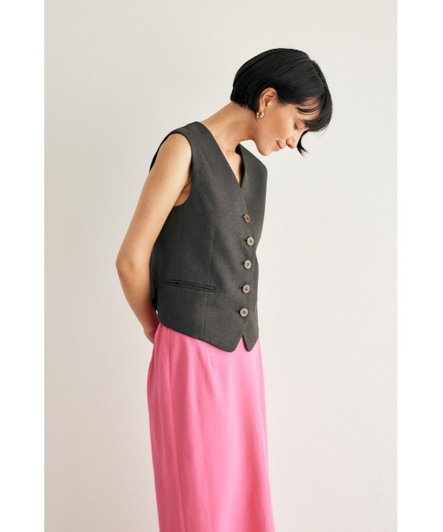 M_(エムアンダーバー)の「【M_】BACK SLIT ベスト(ベスト・レディース・グレー/ブラック・FREE)」の6枚目の写真