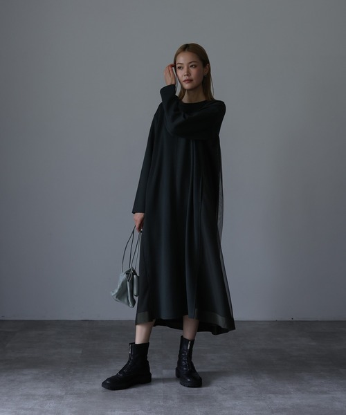 HERENCIA(ヘレンチア)の「フロント&バックチュール ロングスリーブ デザイン ワンピース(ドレス・レディース・ダークカーキ/ブラック・MEDIUM/LARGE)」の19枚目の写真