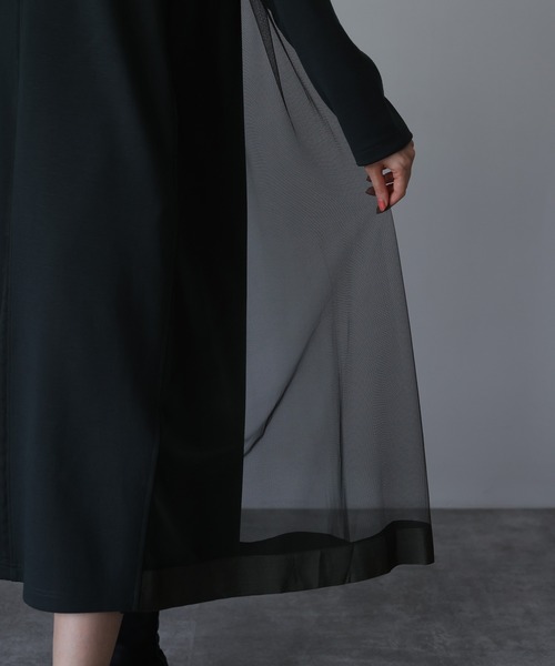 HERENCIA(ヘレンチア)の「フロント&バックチュール ロングスリーブ デザイン ワンピース(ドレス・レディース・ダークカーキ/ブラック・MEDIUM/LARGE)」の8枚目の写真