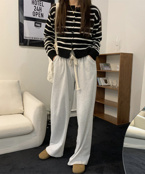 c.u.l(シーユーエル)の「ボーダーニット ショート丈カーディガン culw292(カーディガン/ボレロ・レディース・グリーン/ブラック・FREE)」の8枚目の写真