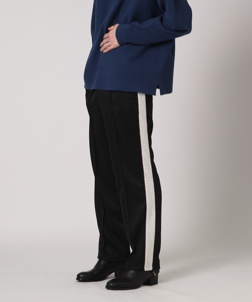 tk.TAKEO KIKUCHI(ティーケータケオキクチ)の「◆ラッセルテープトラックパンツ(その他パンツ・メンズ・ブラック/ダークグリーン/ダークブラウン・01/02/03)」の19枚目の写真