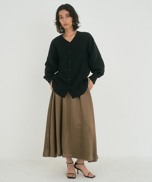 OUTERSUNSET（アウターサンセット）の「tuck satin skirt（スカート・レディース・ネイビー/ブラウン・SMALL/MEDIUM）」の21枚目の写真