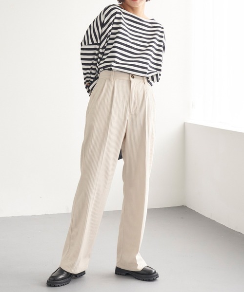 Chaco closet（チャコ クローゼット）の「コーデュロイ2タックワイドストレートパンツ（その他パンツ・レディース・グリーン/ブラウン/チャコール/アイボリー/ブルー・S/M）」の9枚目の写真