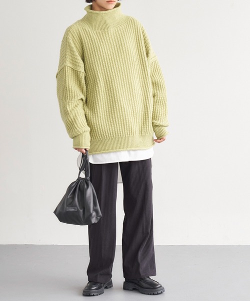 Chaco closet（チャコ クローゼット）の「コーデュロイ2タックワイドストレートパンツ（その他パンツ・レディース・グリーン/ブラウン/チャコール/アイボリー/ブルー・S/M）」の10枚目の写真