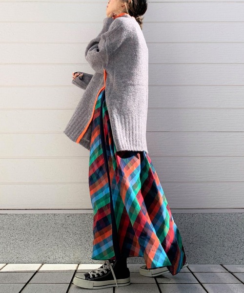 Q(キュー)の「サイドラインメモリーチェックボリュームスカート(スカート・レディース・ブルー系その他/ブラウン系その他/オレンジ系その他/ネイビー系/ベージュ系その他/マルチ・MEDIUM)」の17枚目の写真