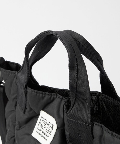 FREDRIK PACKERS（フレドリックパッカーズ）の「【別注】＜ FREDRIK PACKERS ＞ キルティング トートバッグ（ショルダーバッグ・レディース・ブラック/ベージュ/ライトグレー・FREE）」の5枚目の写真