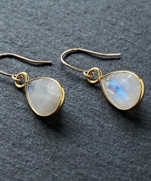MUUKOJI/ペアシェイプファセットカット天然石の10Kピアス