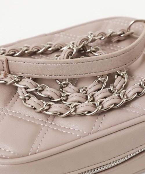 archives（アルシーヴ）の「Ｗステッチキルトバッグ（ショルダーバッグ・レディース・ブラック/グレイッシュベージュ/アイボリー・FREE）」の22枚目の写真