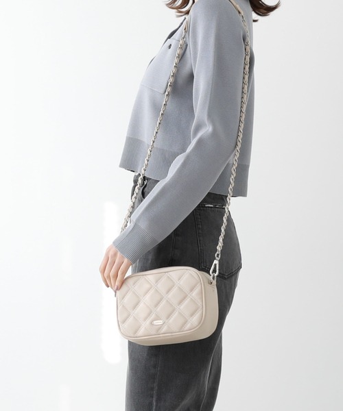 archives（アルシーヴ）の「Ｗステッチキルトバッグ（ショルダーバッグ・レディース・ブラック/グレイッシュベージュ/アイボリー・FREE）」の9枚目の写真