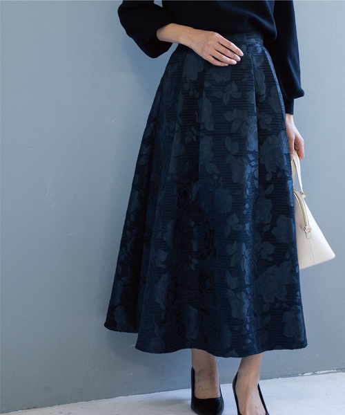 OPAQUE.CLIP（オペークドットクリップ）の「◆ジャカードスカート（スカート・レディース・ベージュ系その他3/ネイビー系・36/38）」の2枚目の写真