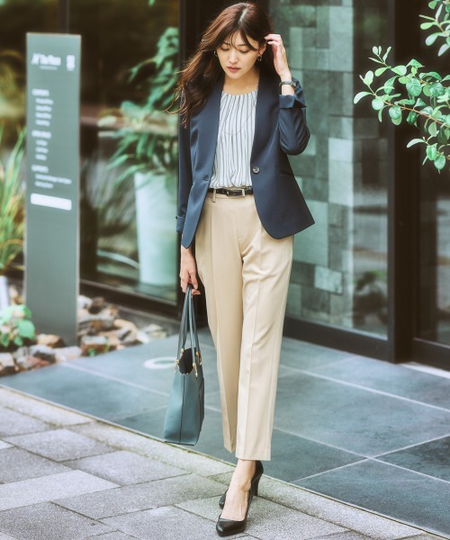 7days Life Styling(セブンデイズライフスタイリング)の「【UVカット】ストレッチダブルクロスノーカラージャケット (洗濯機OK)(ノーカラージャケット・レディース・ライトグレー/ブラック/モカ/ネイビー・S/L/LL/M)」の22枚目の写真