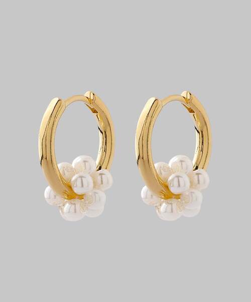 ANEMONE(アネモネ)の「ビーズ×メタル2WAYフープピアス(ピアス(両耳用)・レディース・ベージュ/ホワイト/クリア・FREE)」の2枚目の写真
