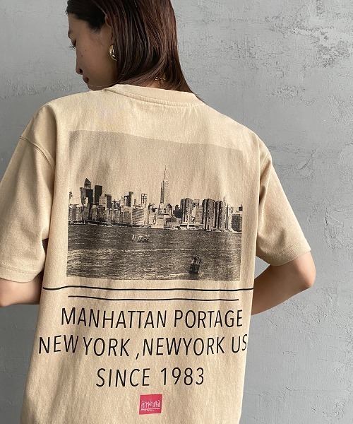 Manhattan Portage（マンハッタンポーテージ）の「[MANHATTAN PORTAGE/マンハッタンポーテージ] 別注 バックフォトプリントTシャツ（Tシャツ/カットソー・レディース・ホワイト/ベージュ/ネイビー・S/M/L/XL）」の14枚目の写真