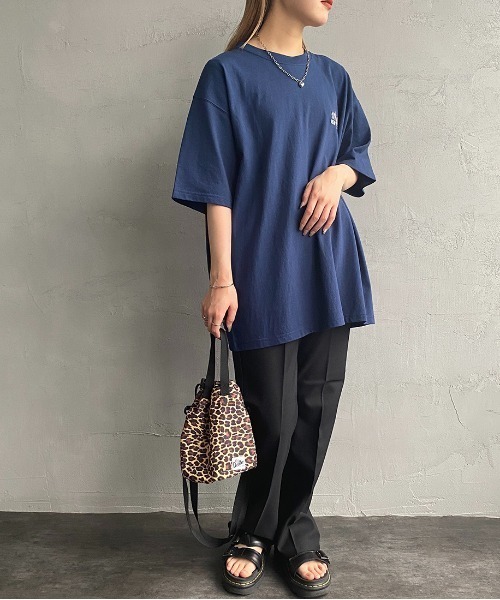 Manhattan Portage（マンハッタンポーテージ）の「[MANHATTAN PORTAGE/マンハッタンポーテージ] 別注 バックフォトプリントTシャツ（Tシャツ/カットソー・レディース・ホワイト/ベージュ/ネイビー・S/M/L/XL）」の18枚目の写真