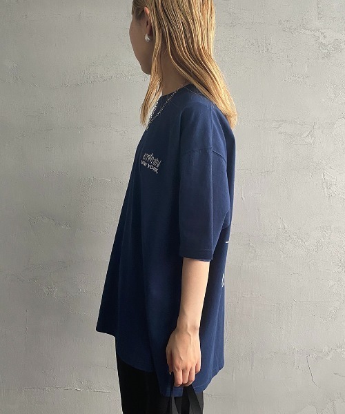 Manhattan Portage（マンハッタンポーテージ）の「[MANHATTAN PORTAGE/マンハッタンポーテージ] 別注 バックフォトプリントTシャツ（Tシャツ/カットソー・レディース・ホワイト/ベージュ/ネイビー・S/M/L/XL）」の16枚目の写真