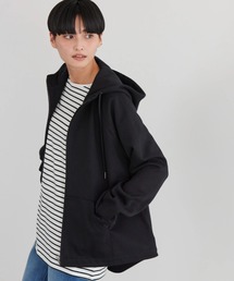 ポンチバックフレアZIPパーカー