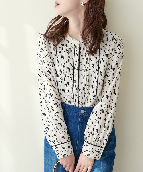 natural couture(ナチュラルクチュール)の「ピンタック×パイピングブラウス(シャツ/ブラウス・レディース・その他2/その他1/オフホワイト/サックスブルー/ピンクベージュ・FREE)」の21枚目の写真