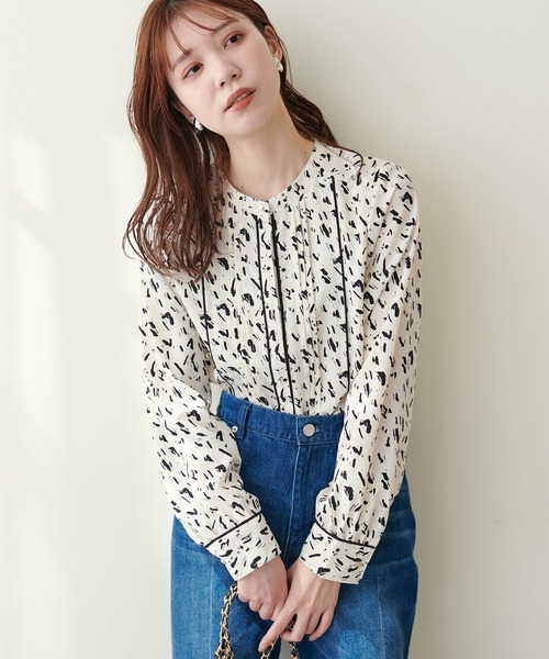 natural couture(ナチュラルクチュール)の「ピンタック×パイピングブラウス(シャツ/ブラウス・レディース・その他2/その他1/オフホワイト/サックスブルー/ピンクベージュ・FREE)」の22枚目の写真