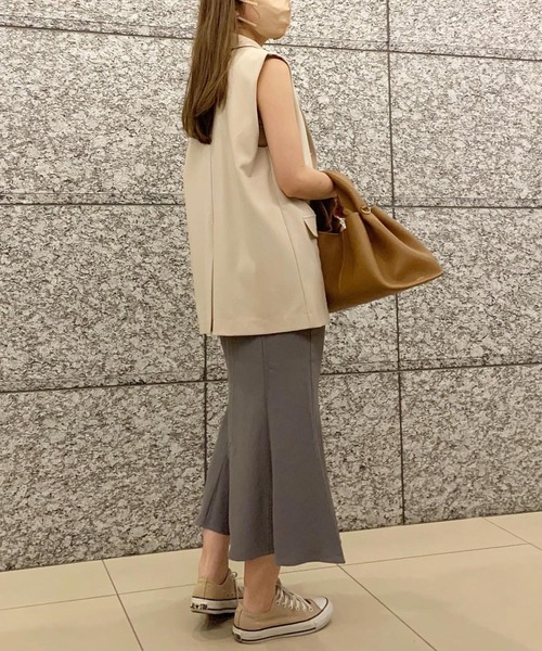 ROOPTOKYO（ループトウキョウ）の「FLARE MERMAID SKIRT / フレアマーメイドスカート（スカート・レディース・ブラック/ホワイト/チャコール/ミント・S/M/L/XS）」の9枚目の写真