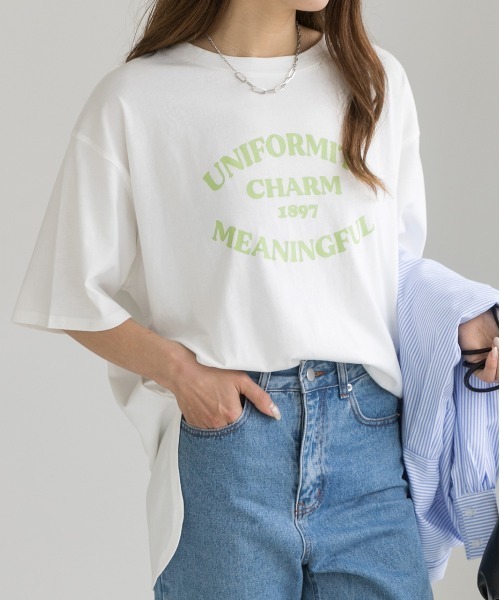 ad thie(アドティエ)の「裾ラウンド・オーバーサイズロゴプリントTシャツ(Tシャツ/カットソー・レディース・ブラック/オートミール/アイボリー/ネイビー/ベビーピンク/ホワイト/オフホワイト/ピンクベージュ・FREE/LL)」の3枚目の写真
