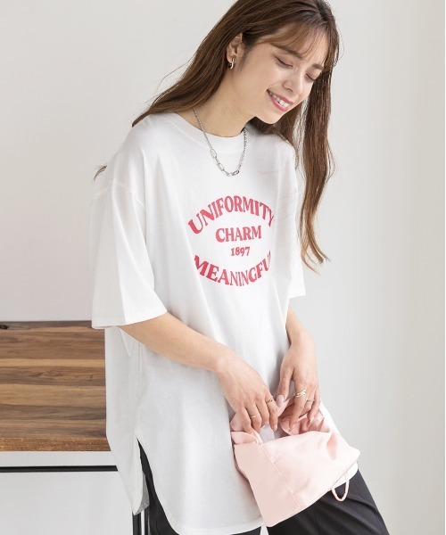 ad thie(アドティエ)の「裾ラウンド・オーバーサイズロゴプリントTシャツ(Tシャツ/カットソー・レディース・ブラック/オートミール/アイボリー/ネイビー/ベビーピンク/ホワイト/オフホワイト/ピンクベージュ・FREE/LL)」の13枚目の写真
