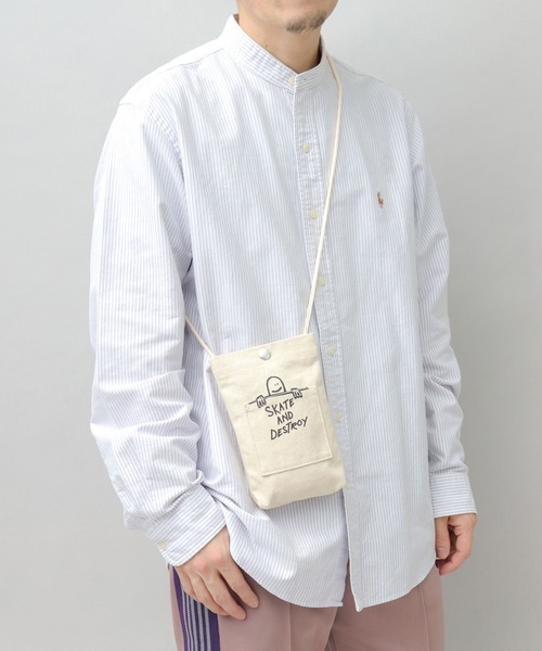 THRASHER（スラッシャー）の「THRASHER × Mark Gonzales キャンバス スマホポーチ（ショルダーバッグ・メンズ・オフホワイト/ブラック・FREE）」の3枚目の写真