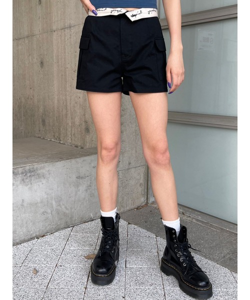 EGOIST（エゴイスト）の「折返しロゴツイルショートパンツ（その他パンツ・レディース・ブラック/カーキ・S/M）」の2枚目の写真