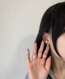 コンパクトフープピアス