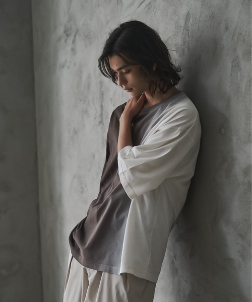 shiki tokyo(シキトウキョウ)の「Oversized Gradation Tie Dye Tshirts / オーバーサイズグラデーションタイダイTシャツ(Tシャツ/カットソー・メンズ・ダークブラウン/ダークブルー・SMALL/MEDIUM/LARGE)」の3枚目の写真