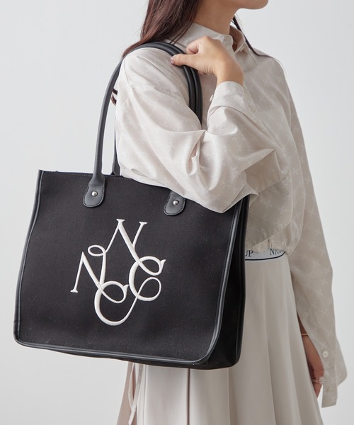 one after another NICE CLAUP（ワンアフターアナザーナイスクラップ）の「再入荷【A4サイズ収納可能】刺繍入りトリミングトートバッグ（トートバッグ・レディース・アイボリー/ピンク/ブラック・ONE SIZE）」の3枚目の写真