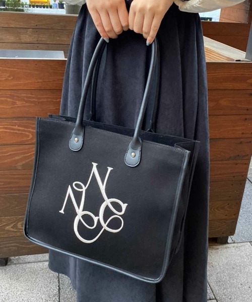 one after another NICE CLAUP（ワンアフターアナザーナイスクラップ）の「再入荷【A4サイズ収納可能】刺繍入りトリミングトートバッグ（トートバッグ・レディース・アイボリー/ピンク/ブラック・ONE SIZE）」の22枚目の写真