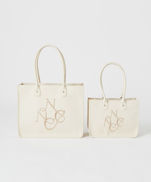 one after another NICE CLAUP（ワンアフターアナザーナイスクラップ）の「再入荷【A4サイズ収納可能】刺繍入りトリミングトートバッグ（トートバッグ・レディース・アイボリー/ピンク/ブラック・ONE SIZE）」の5枚目の写真