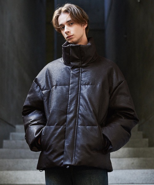 CLEL（クレイル）の「【CLEL】Volume Highneck Short Padded Jacket/ボリュームハイネックショート中綿ジャケット（ダウンジャケット/コート・メンズ・ライトグレー/ブラック/ブラック系/ライトグレー系/ブラウン系/グレー系/ブラウン系1/ブラック系1・M/S/L/XS）」の11枚目の写真