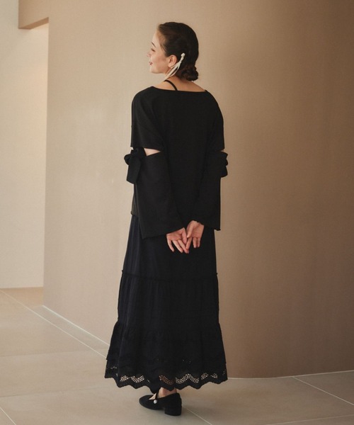 pomiii(ポミー)の「リボンショルダーロンT(Tシャツ/カットソー・レディース・グレイッシュベージュ/ブラック・FREE)」の20枚目の写真