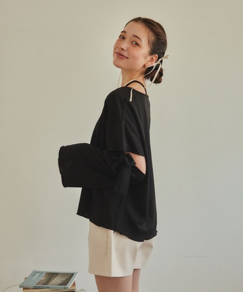 pomiii(ポミー)の「リボンショルダーロンT(Tシャツ/カットソー・レディース・グレイッシュベージュ/ブラック・FREE)」の22枚目の写真