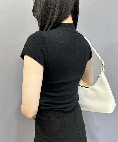 Silly（シリー）の「【韓国コーデに一枚♪】10color ハイネック ショートスリーブ ニットトップス（ニット/セーター・レディース・グリーン/レッド/ブラウン/ホワイト/ライトグリーン/パープル/イエロー/ライトブルー/ブラック/アイボリー・FREE）」の21枚目の写真