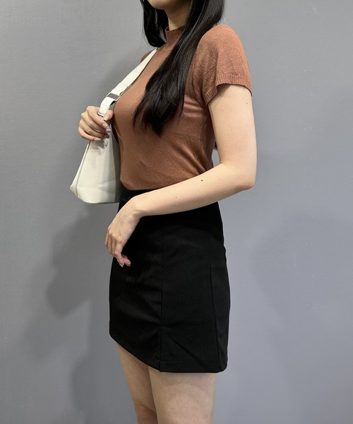 Silly（シリー）の「【韓国コーデに一枚♪】10color ハイネック ショートスリーブ ニットトップス（ニット/セーター・レディース・グリーン/レッド/ブラウン/ホワイト/ライトグリーン/パープル/イエロー/ライトブルー/ブラック/アイボリー・FREE）」の12枚目の写真