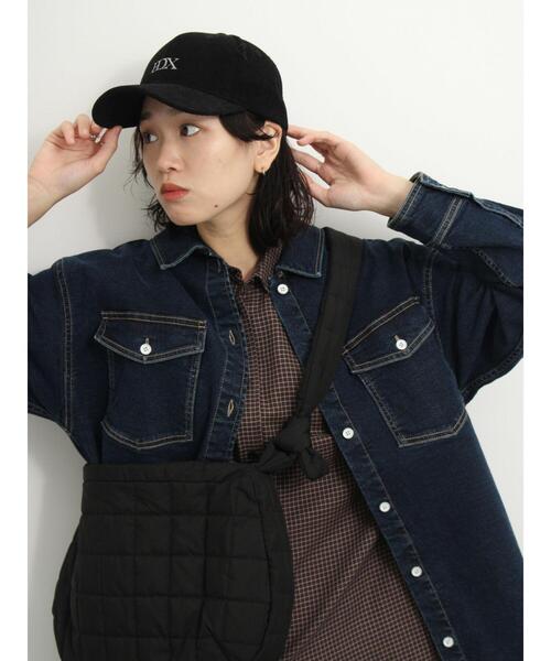 Samansa Mos2 blue(サマンサモスモスブルー)の「刺繍入りチェックオーバーシャツ(シャツ/ブラウス・レディース・ブラック/ブラウン/ネイビー・F)」の19枚目の写真