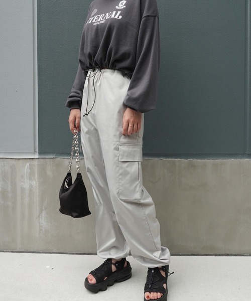 E.M.A.N.O.N(エマノン)の「【E.M.A.N.O.N】ドロストデザインカーゴパンツ/ワークパンツ(RO)(カーゴパンツ・レディース・グレー/アイボリー/ブラック/ラベンダー・FREE)」の16枚目の写真