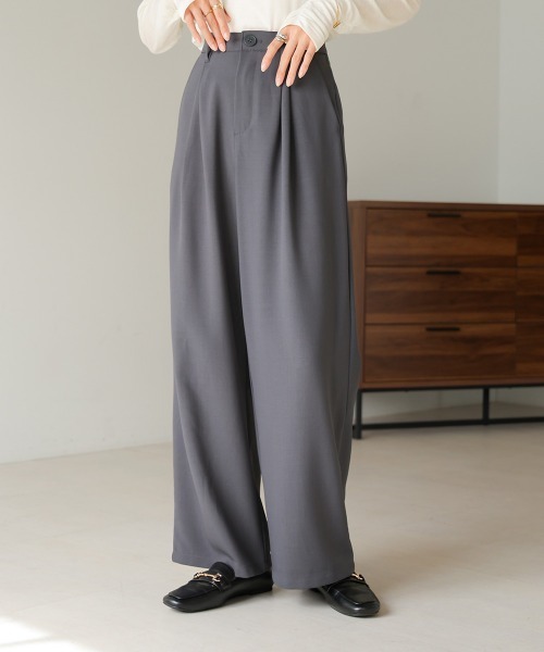 Bab（バブ）の「【S・M・Lサイズ展開あり】2タックセンタープレスストレートパンツ（スラックス・レディース・グレー/ホワイト系その他/ブラウン/ブラック・M/L/S）」の22枚目の写真