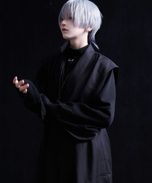 ililil（イルイルイル）の「『ililil/イルイルイル』【旧都夢幻想】ジャケット（その他アウター・レディース・ブラック・FREE）」の17枚目の写真